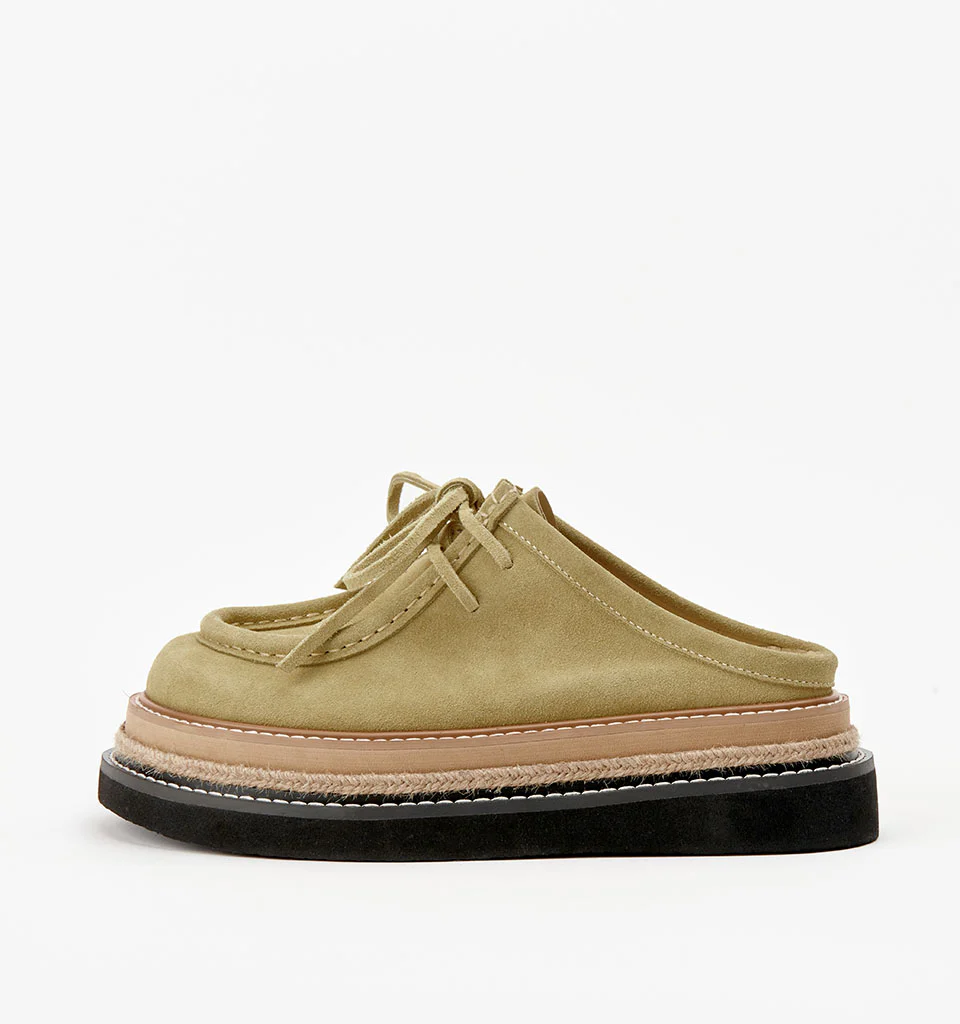 Veronique - Image 17